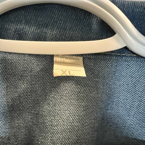 Long ripped jean jacket - Picture 3 of 4